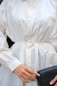 Kalp Aksesuarlı Gömlek BEYAZ