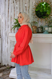 Kalp Aksesuarlı Gömlek Nar Çiçeği