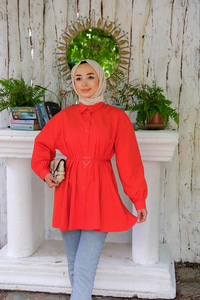 Kalp Aksesuarlı Gömlek Nar Çiçeği