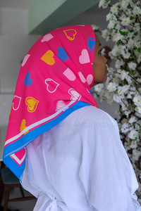 Uygun Fiyatlı KALP DESEN ESARP  | Loccomoda.com 