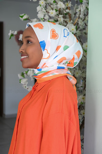 Uygun Fiyatlı KALP DESEN ESARP  | Loccomoda.com 