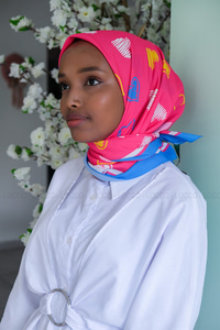 Uygun Fiyatlı KALP DESEN ESARP  | Loccomoda.com 