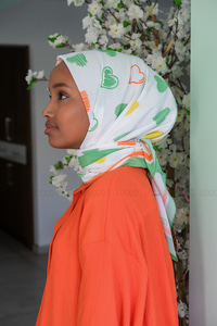 Uygun Fiyatlı KALP DESEN ESARP  | Loccomoda.com 