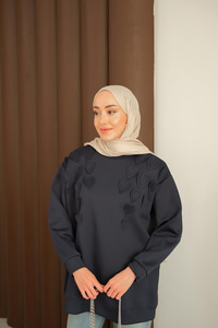 Kalp Detaylı Tunik Lacivert