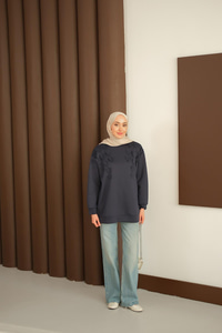 Kalp Detaylı Tunik Lacivert