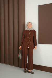 Kalp Düğme Detay Triko Takım Kahverengi