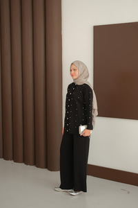 Kalp Düğme Detay Triko Takım Siyah