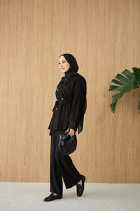 Kalp Düğme Kemer Detay Takım Siyah