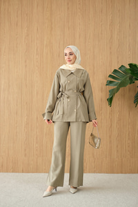 Kalp Düğme Kemer Detay Takım Yeşil