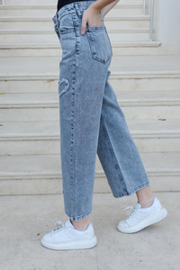 Kalp Nakışlı Pantolon Füme