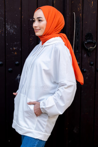 Uygun Fiyatlı KANGURU CEP KAPSONLU TUNIK BEYAZ | Loccomoda.com 