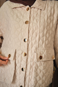 Kapitone Desen Gold Düğme Detay Ceket Taş