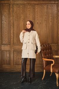 Kapitone Desen Gold Düğme Detay Ceket Taş