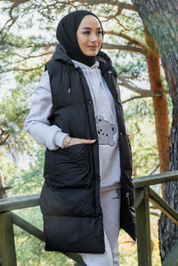 Uygun Fiyatlı KAPITONE KAPSONLU YELEK SIYAH | Loccomoda.com 