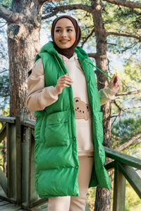 Uygun Fiyatlı KAPITONE KAPSONLU YELEK YESIL | Loccomoda.com 