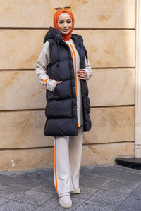 Uygun Fiyatlı KAPSONLU YELEK SIYAH | Loccomoda.com 