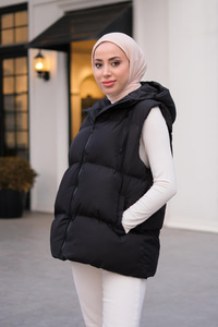 Kapüşonlu Çift Cepli Yelek Siyah