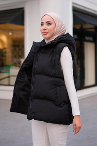 Kapüşonlu Çift Cepli Yelek Siyah