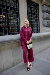 Kapüşonlu Fermuarlı Takım Bordo