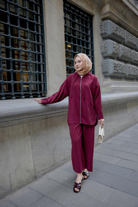 Kapüşonlu Fermuarlı Takım Bordo