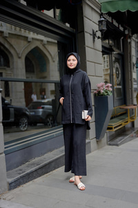 Kapüşonlu Fermuarlı Takım Siyah