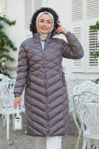 Kapüşonlu Kemer Detaylı Şişme Mont Gri