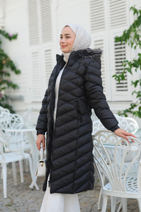 Kapüşonlu Kemer Detaylı Şişme Mont Siyah