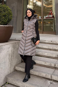 Kapüşonlu Kolsuz Şişme Yelek Gri