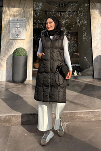 Kapüşonlu Şişme Yelek Siyah