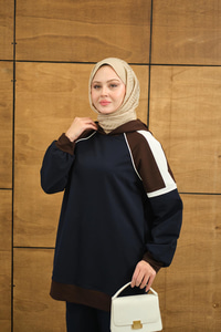 Kapüşonlu Üç Renk Cep Detay Beli Lastikli Regular Viskon Takım Lacivert