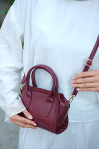 Kare Fermuarlı El Çantası Bordo