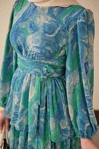 Kat Kat Detay Kuşaklı Astarlı Şifon Elbise Mavi