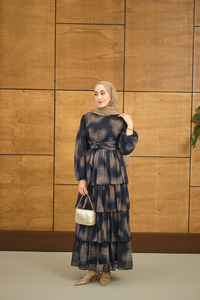 Kat Kat Dökümlü Şifon Elbise Lacivert