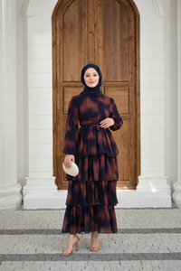 Kat Kat Dökümlü Şifon Elbise Mor