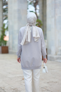 Kelebek Nakışlı Sweat Gri