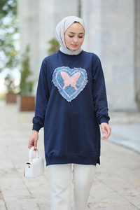 Kelebek Nakışlı Sweat Lacivert