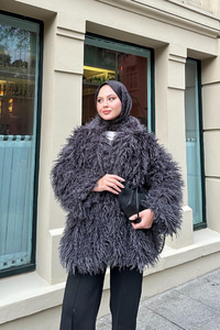 Kemer Detay Kısa Kürk Kaban Antrasit