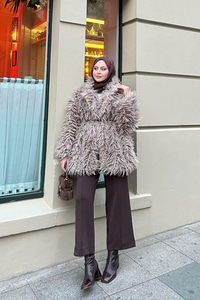 Kemer Detay Kısa Kürk Kaban Taş