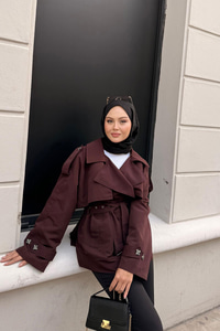 Kemer Detay Kısa Trenç Bordo