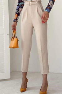 KEMER DETAY KUMAS PANTOLON KREM