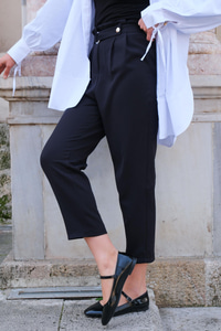 KEMER DETAY KUMAS PANTOLON SIYAH