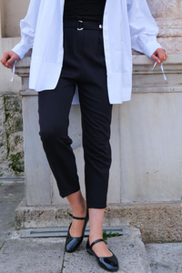 KEMER DETAY KUMAS PANTOLON SIYAH