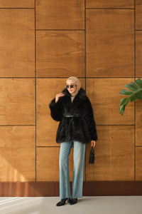 Kemer Detay Kürk Kaban Siyah