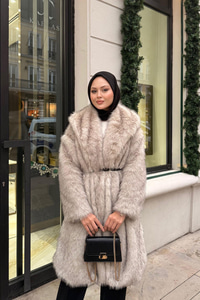 Kemer Detay Kürk Kaban Taş