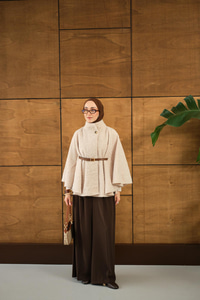 Kemer Detaylı Panço Krem