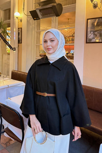 Kemer Detaylı Panço Siyah