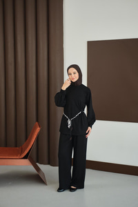 Kemeri Desenli Takım Siyah