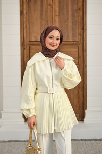 Kemerli Büyük Yaka Fermuarlı Kol Ve Bel Pileli Ceket Sarı