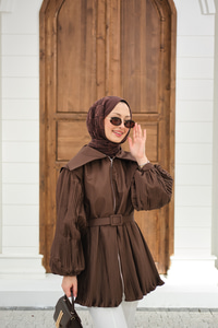 Kemerli Büyük Yaka Fermuarlı Kol Ve Bel Pileli Ceket Kahverengi