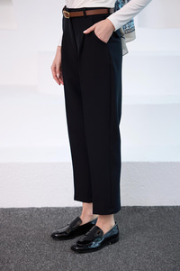 Kemerli Yüksek Bel Kumaş Pantolon Siyah